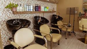 Salon styling